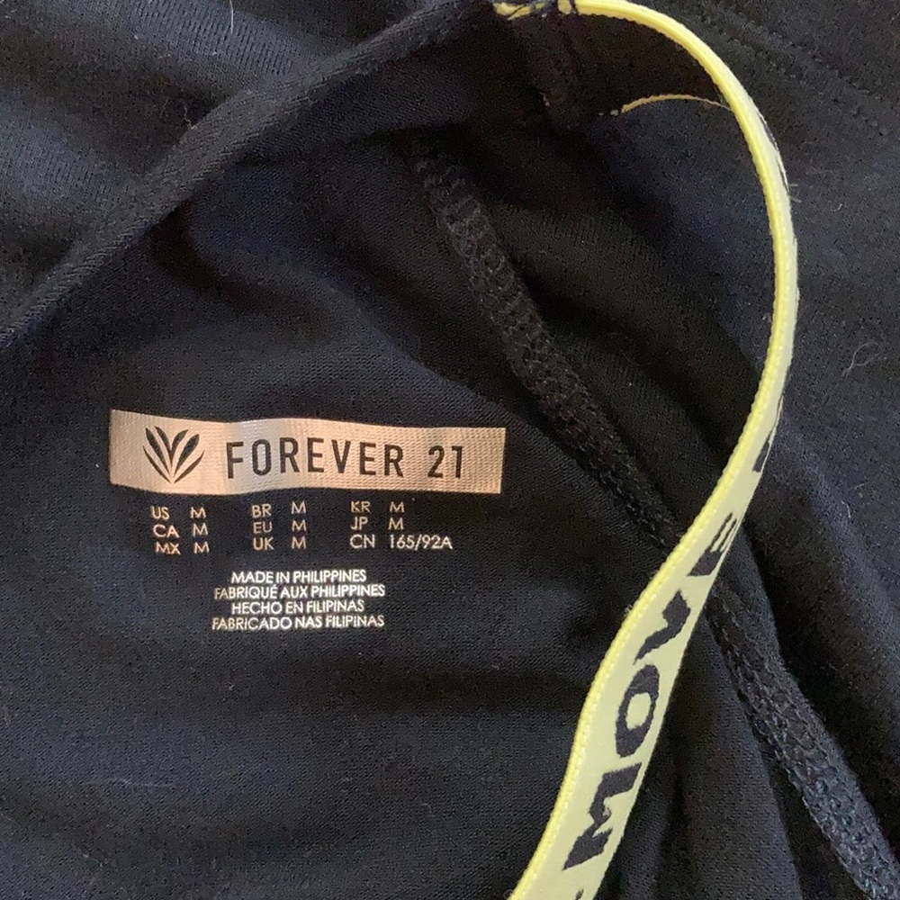 Sport tank - Picture 3 of 3